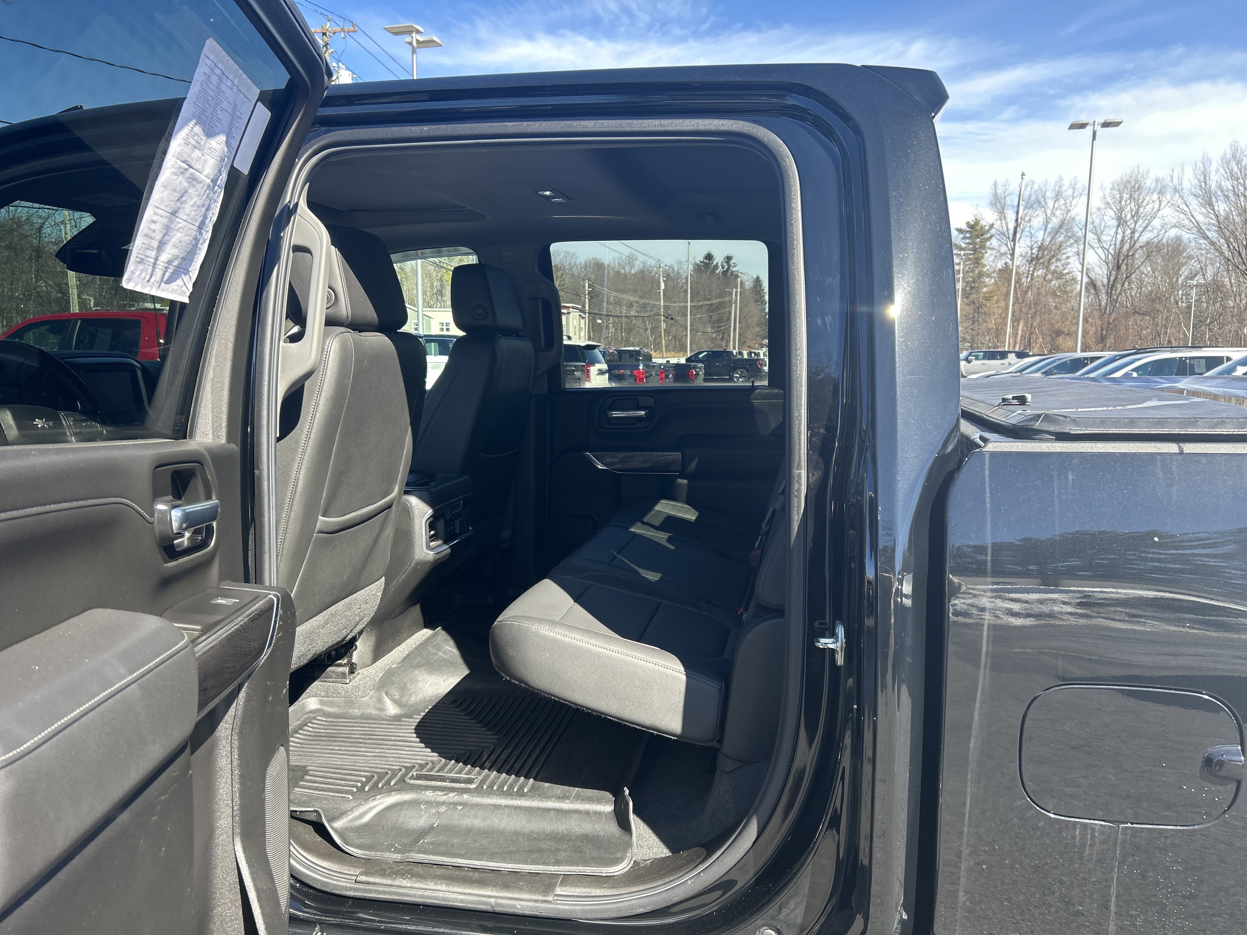 Used 2021 Chevrolet Silverado 2500 LTZ w/ LTZ Plus Package image 15