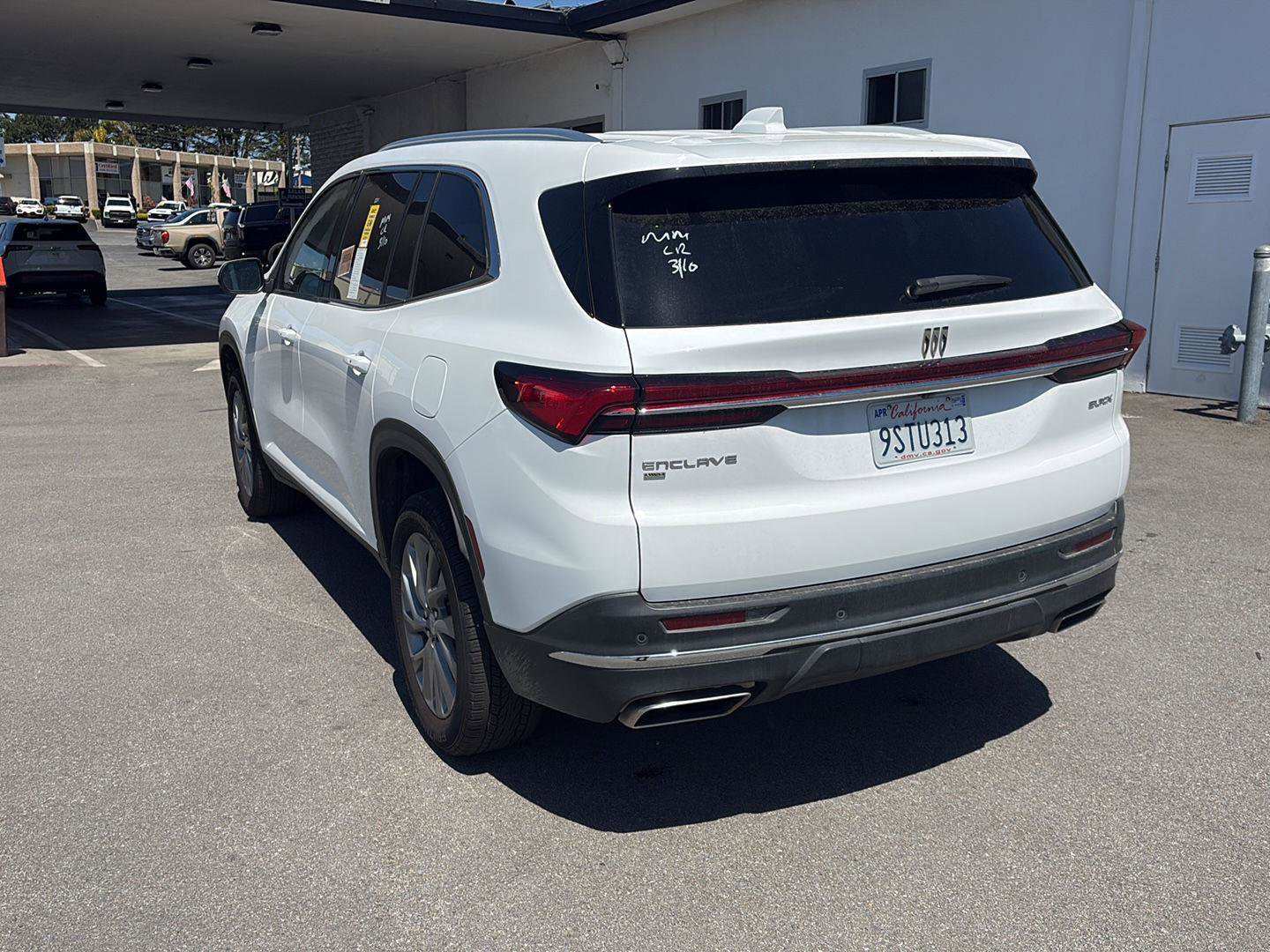 Used 2025 Buick Enclave Preferred image 5