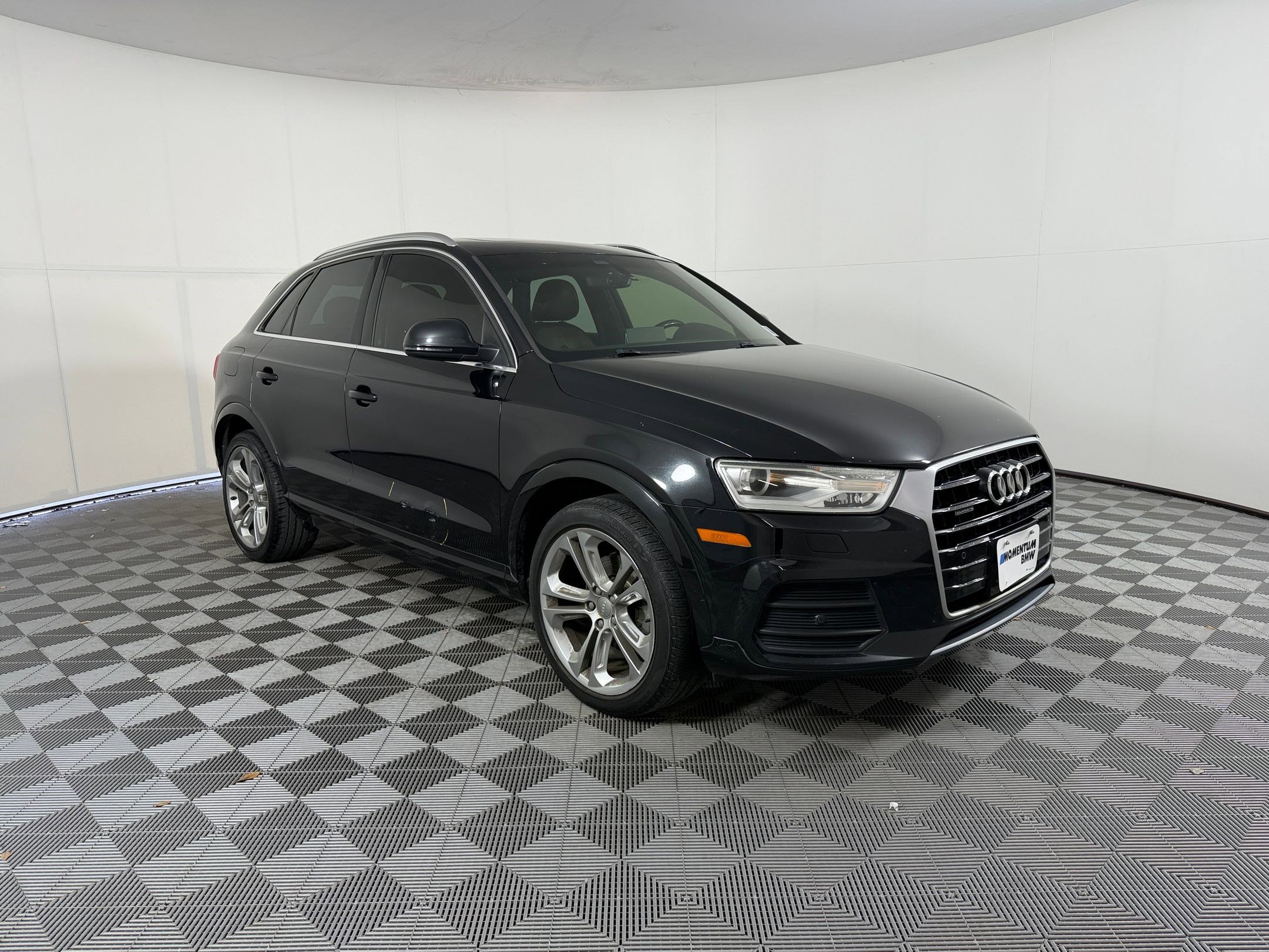 Used 2016 Audi Q3 2.0T Premium Plus w/ Technology Package AWD/4WD image 7