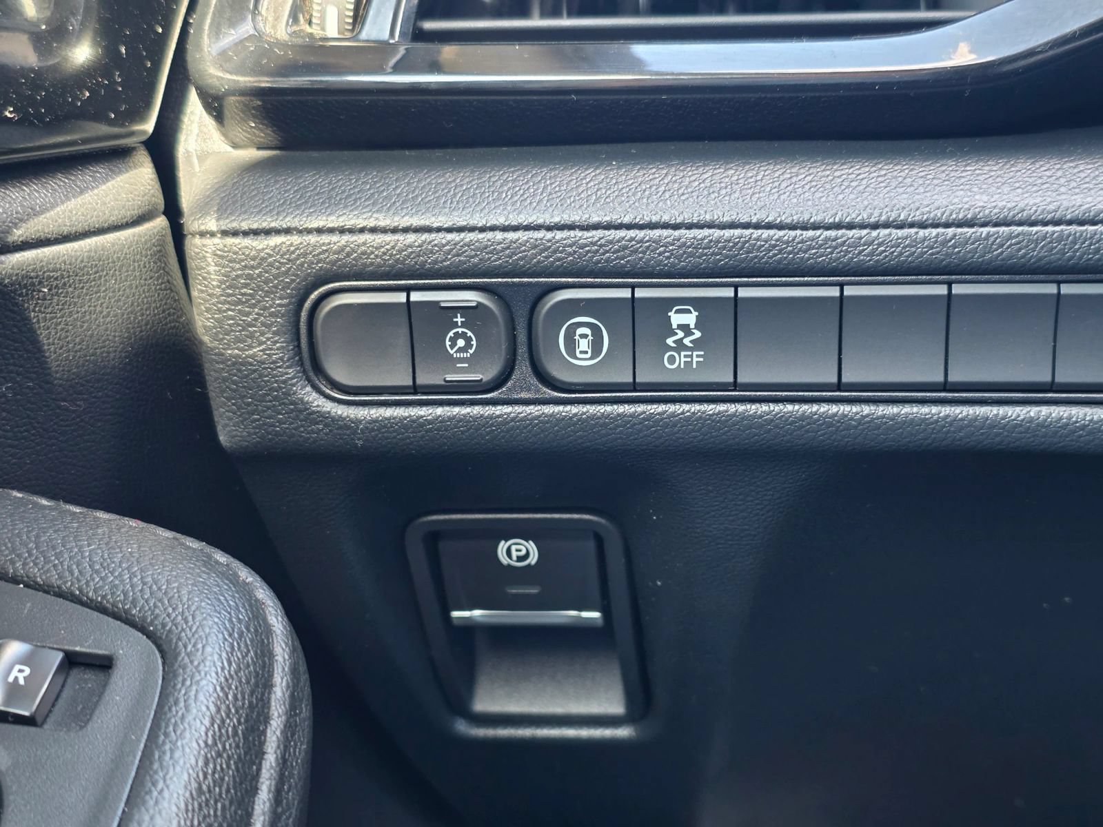 Used 2023 Acura MDX SH-AWD image 17