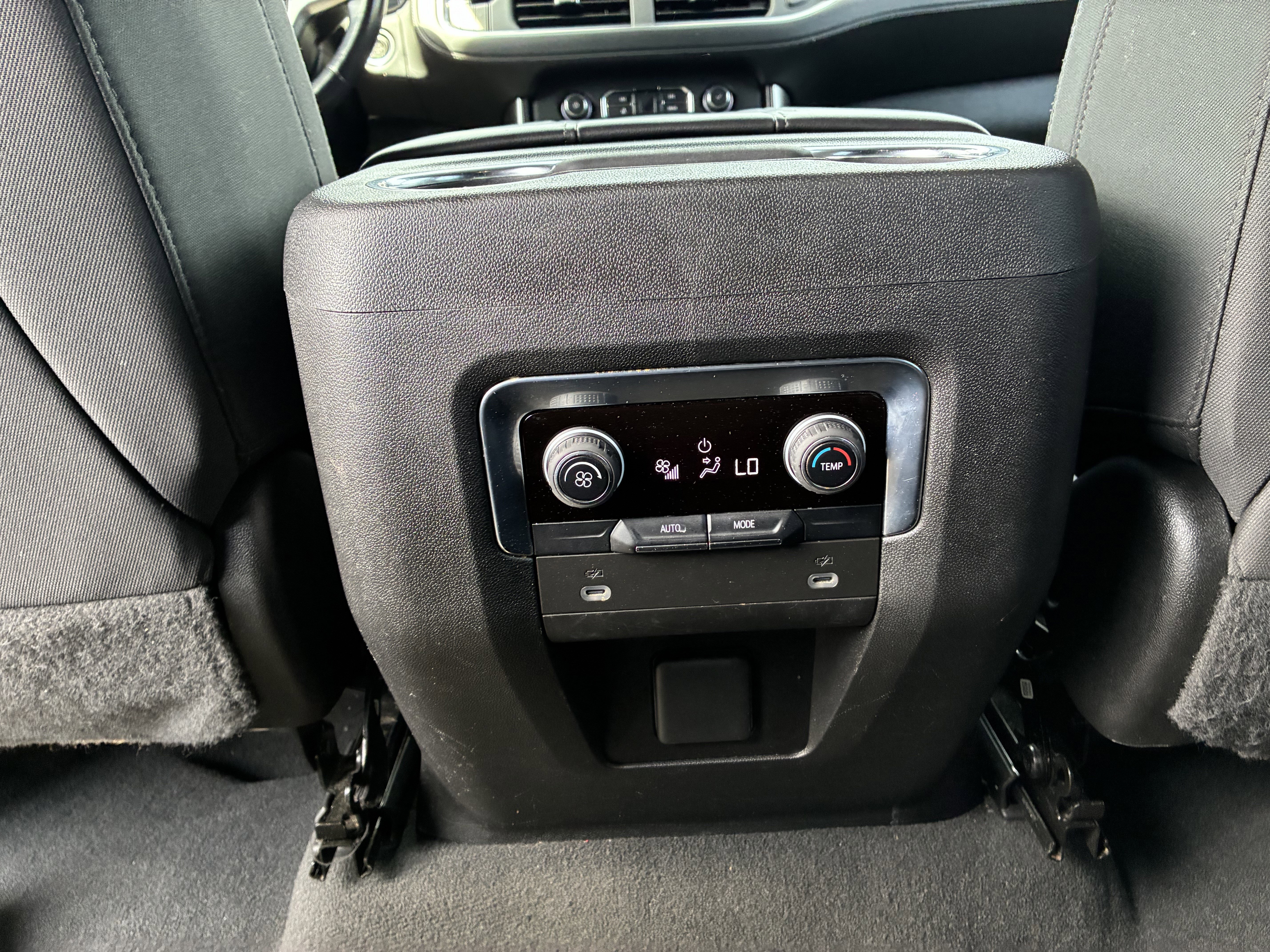 Used 2022 Chevrolet Suburban LS w/ Driver Alert Package AWD/4WD image 17