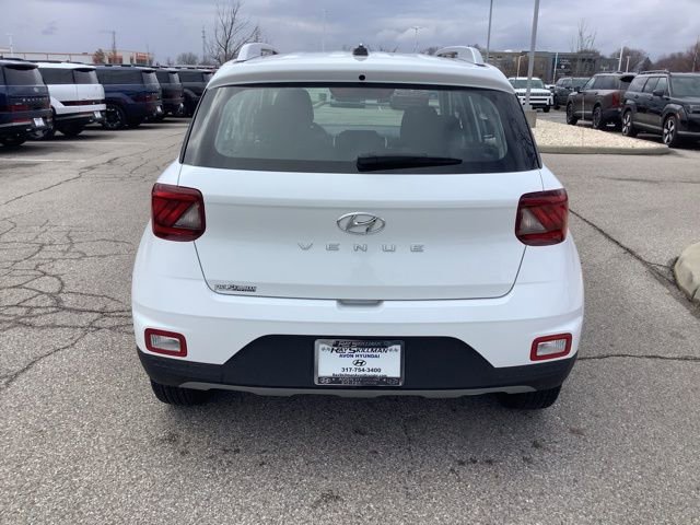 Certified 2026 Hyundai Venue SEL FWD image 7