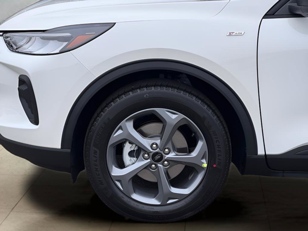 New 2026 Ford Escape ST-Line FWD image 35