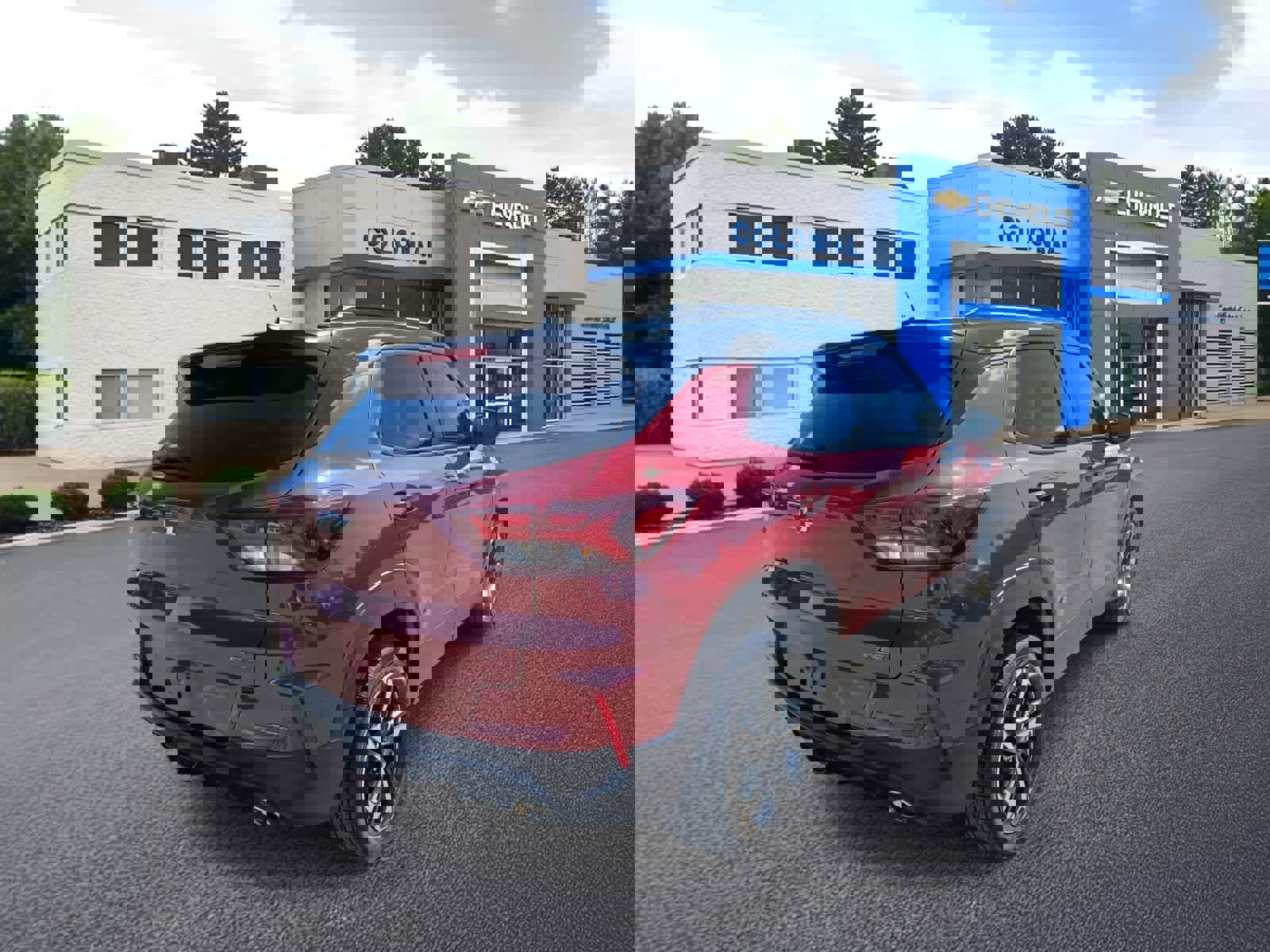 Used 2023 Chevrolet TrailBlazer RS w/ Convenience Package image 4