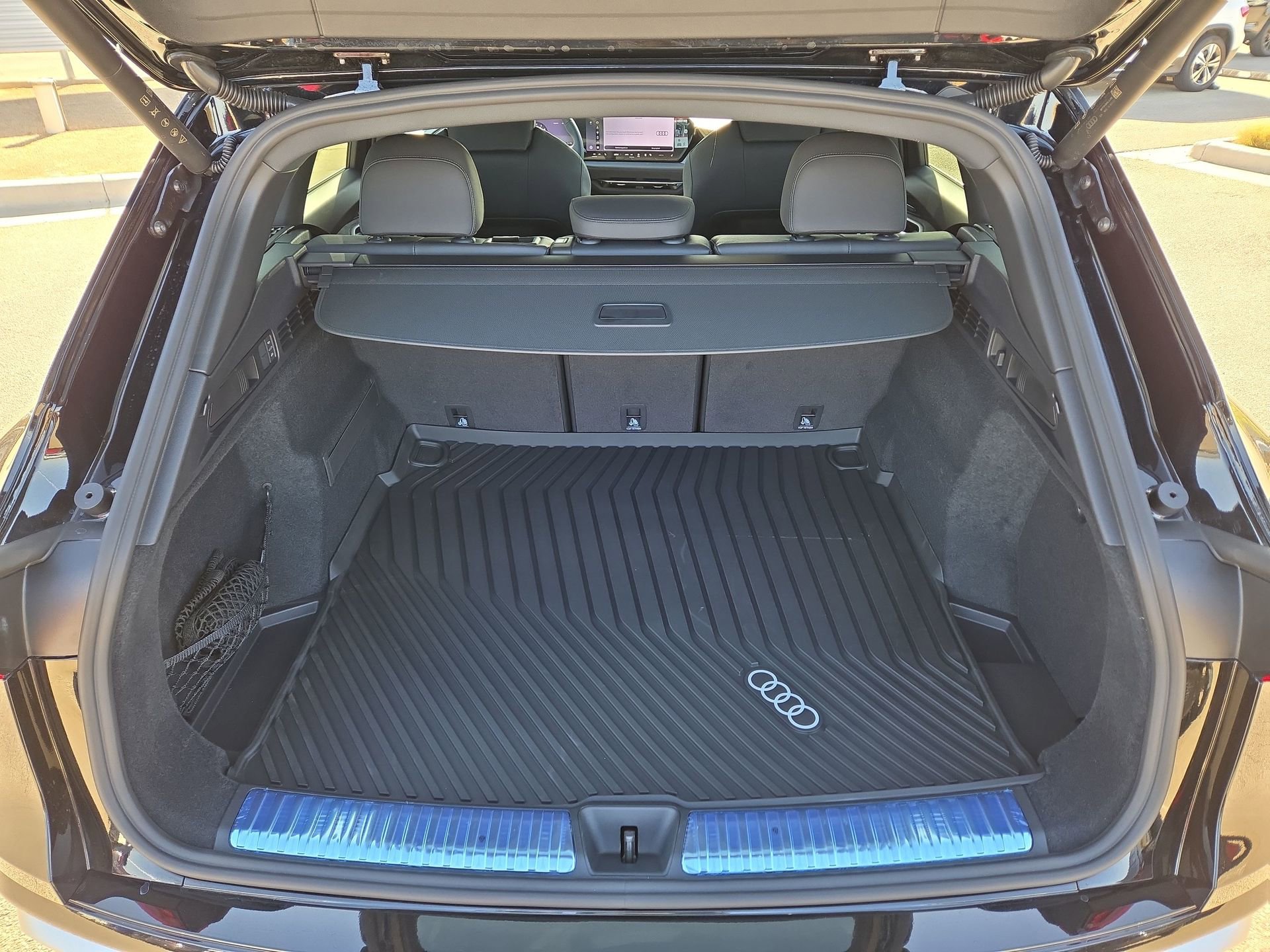 New 2026 Audi SQ5 Premium Plus image 12