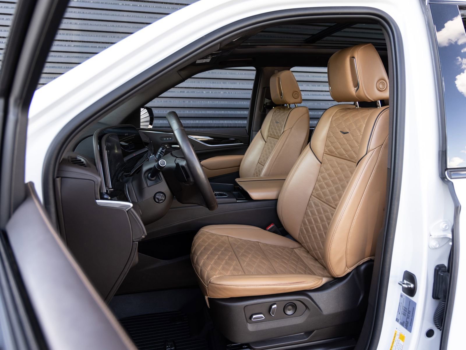 Used 2022 Cadillac Escalade Sport w/ Touring Package image 20