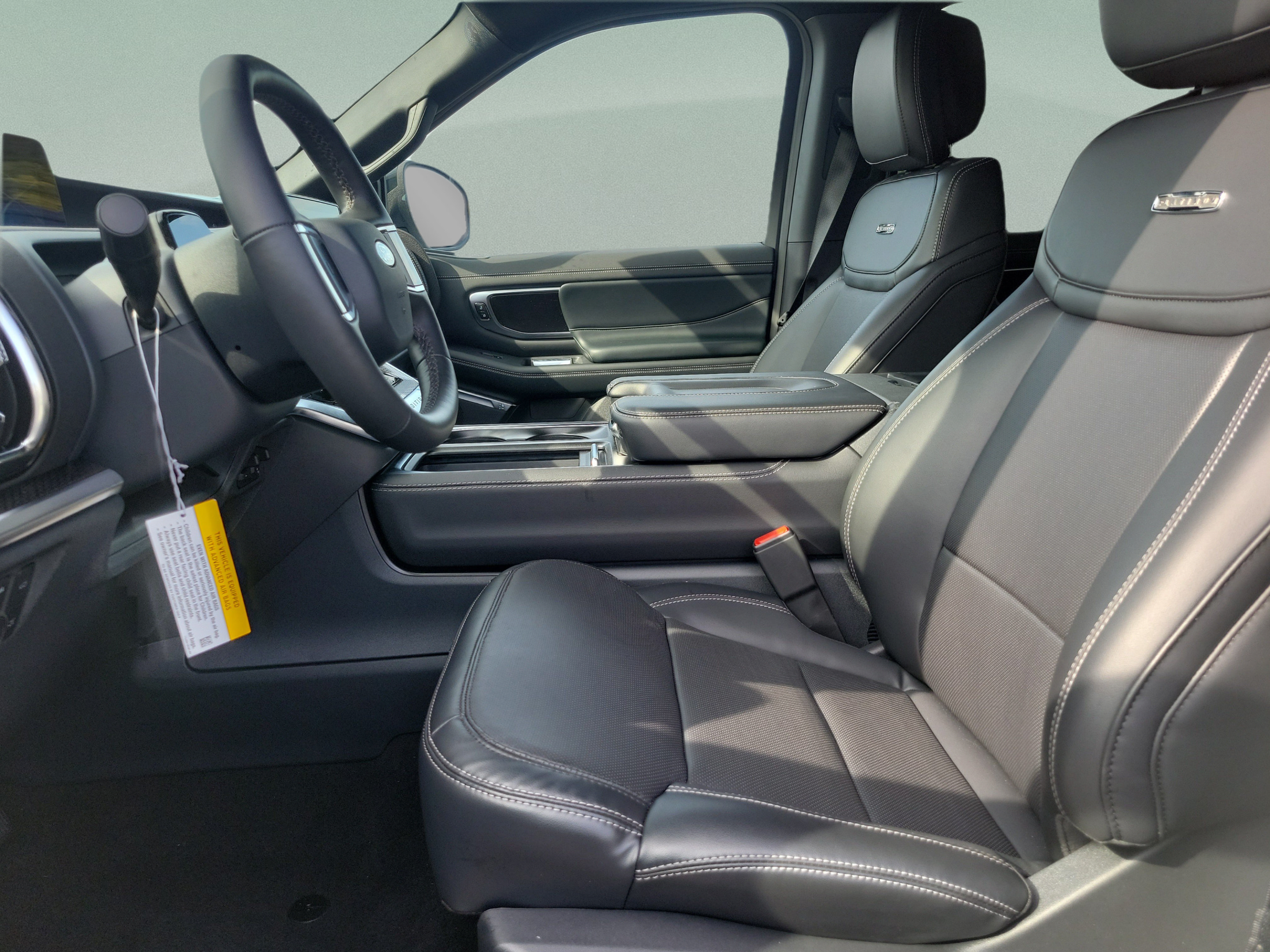 New 2026 Ford Expedition Max Platinum w/ Stealth Appearance Package AWD/4WD image 17