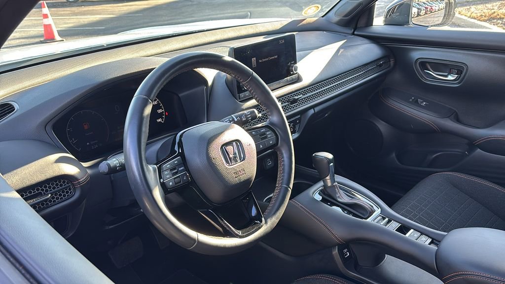 Used 2023 Honda HR-V Sport image 26