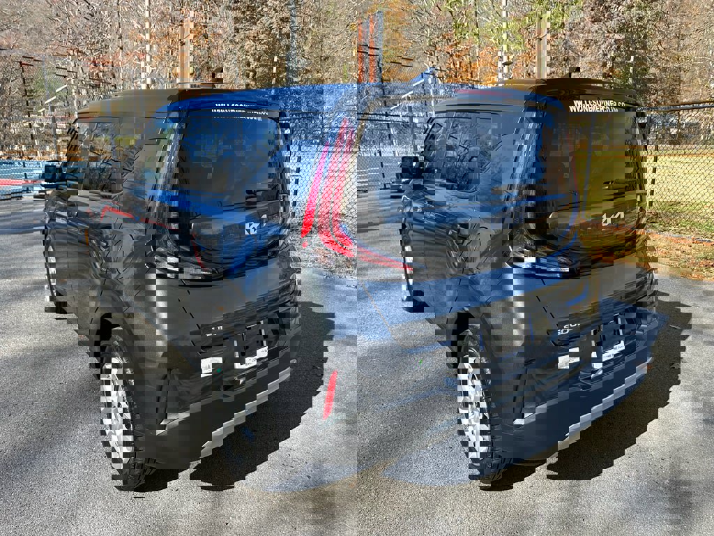 Used 2023 Kia Soul S image 6