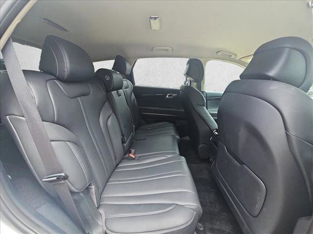 Used 2025 Genesis GV80 2.5T Standard AWD/4WD image 19