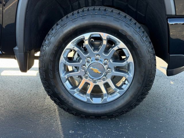 New 2025 Chevrolet Silverado 2500 LT w/ Z71 Chrome Sport Edition image 19