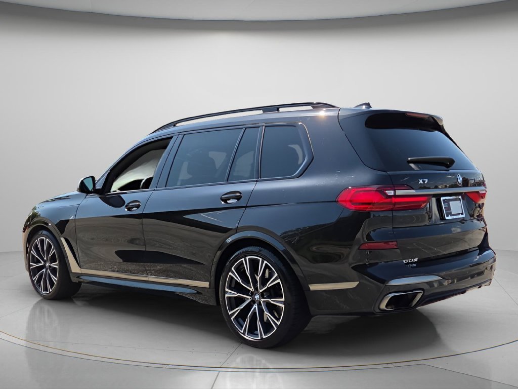 Used 2020 BMW X7 M50i w/ Executive Package AWD/4WD image 6