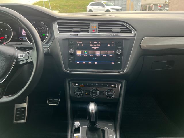 Used 2020 Volkswagen Tiguan SE R-Line AWD/4WD image 22