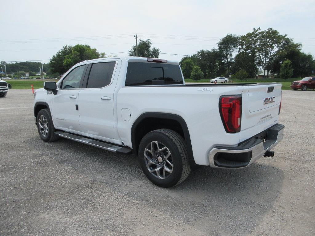 New 2026 GMC Sierra 1500 SLT w/ SLT Premium Plus Package AWD/4WD image 9