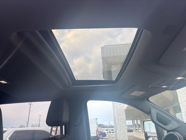 Used 2021 GMC Sierra 2500 Denali w/ Denali Black Diamond Edition image 6