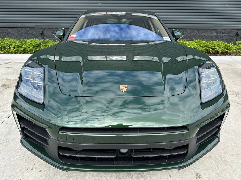 Used 2025 Porsche Panamera 4 image 6