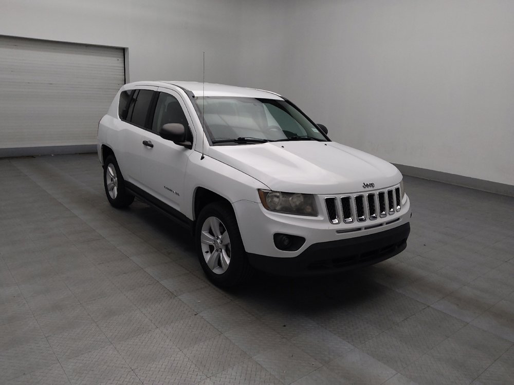 Used 2016 Jeep Compass Sport image 13