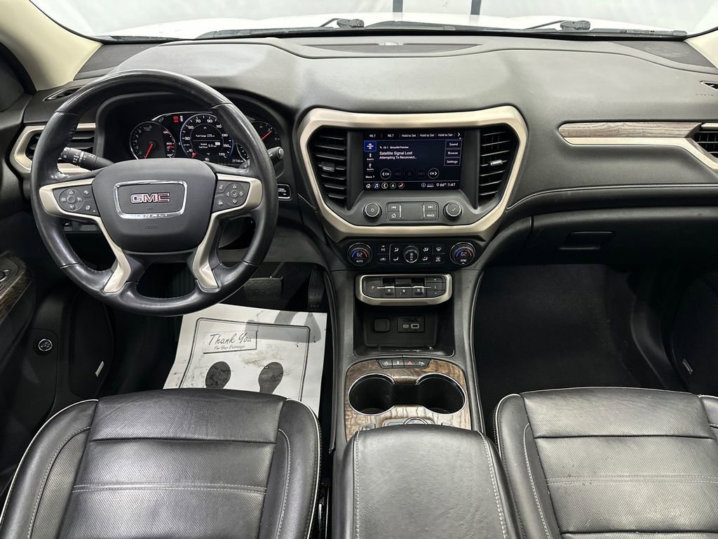 Used 2020 GMC Acadia Denali w/ Technology Package FWD image 26