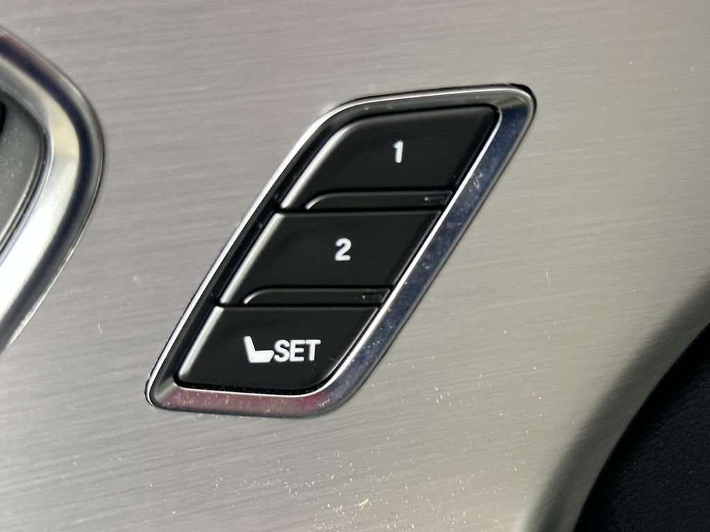 Used 2023 Acura RDX w/ Technology Package FWD image 23