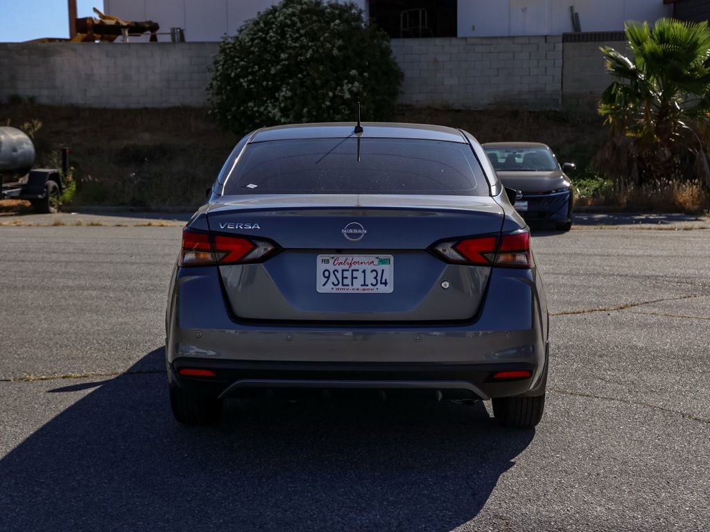 Used 2025 Nissan Versa S w/ Trunk Package FWD image 5