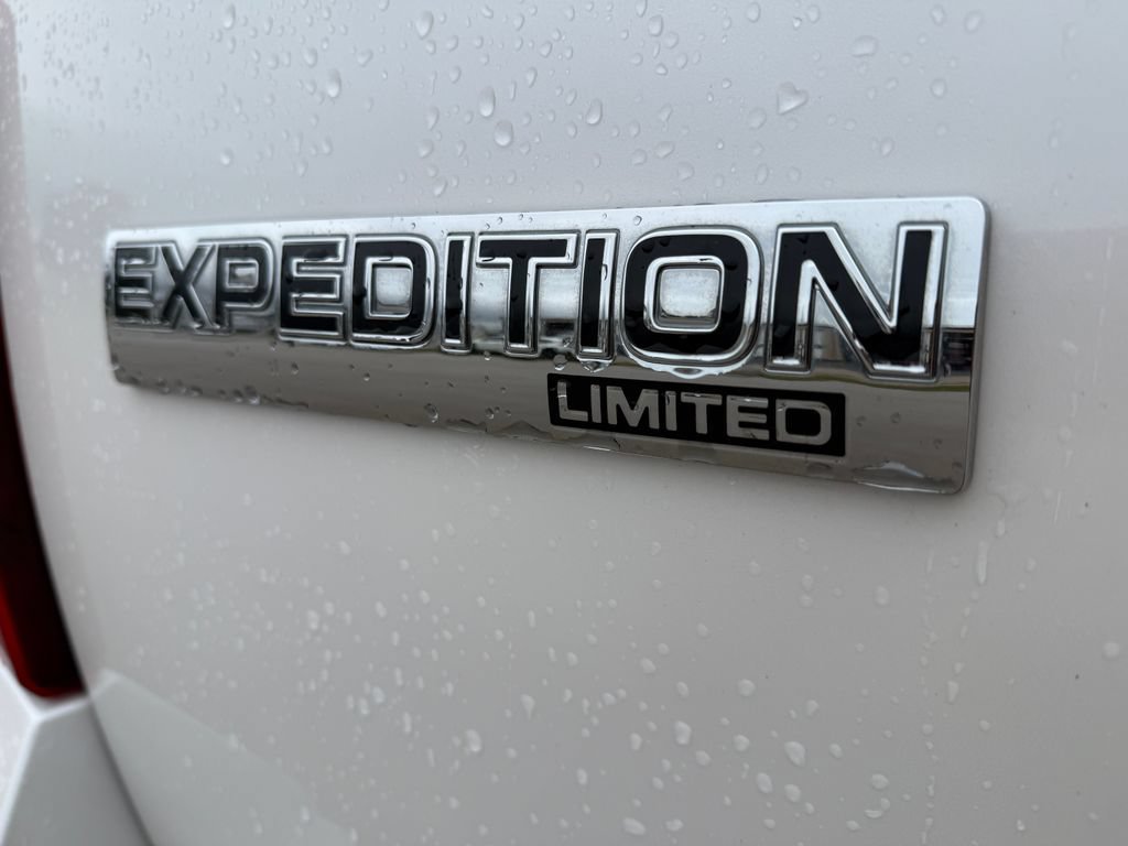 Used 2011 Ford Expedition Limited w/ 301A Rapid Spec Order Code AWD/4WD image 11