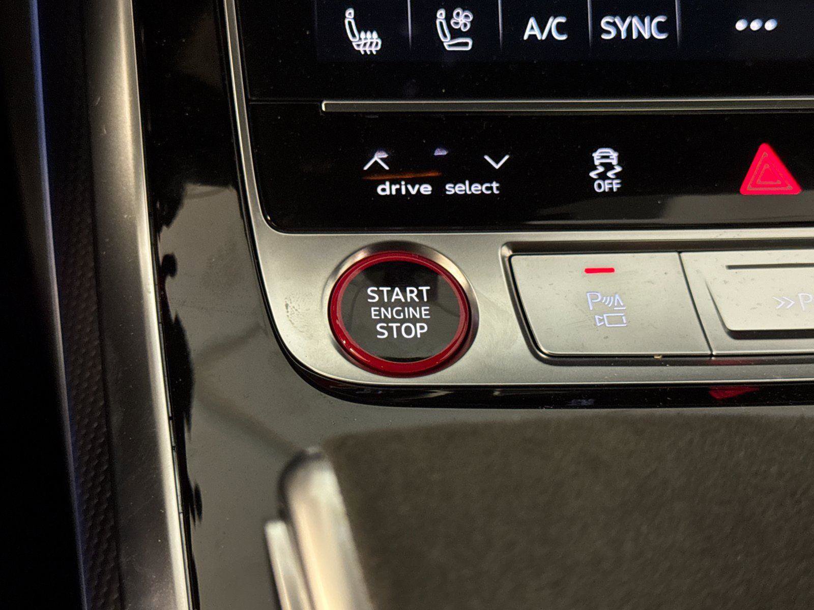 New 2026 Audi RS Q8 performance image 22