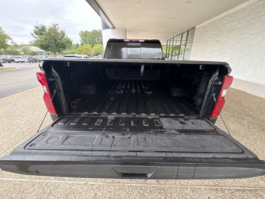 Used 2021 Chevrolet Silverado 2500 LTZ AWD/4WD image 25