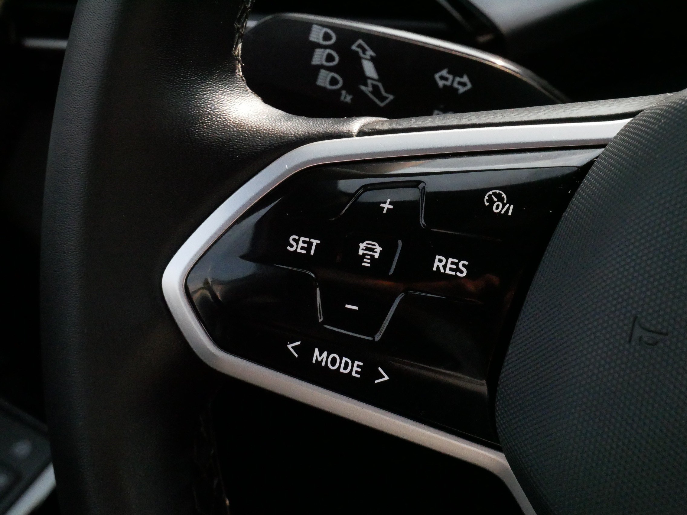 Certified 2023 Volkswagen ID.4 Pro S AWD/4WD image 25