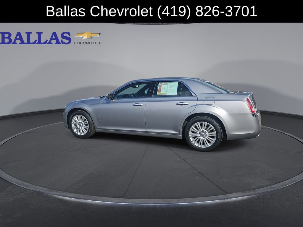 Used 2014 Chrysler 300 C w/ Light Group image 6