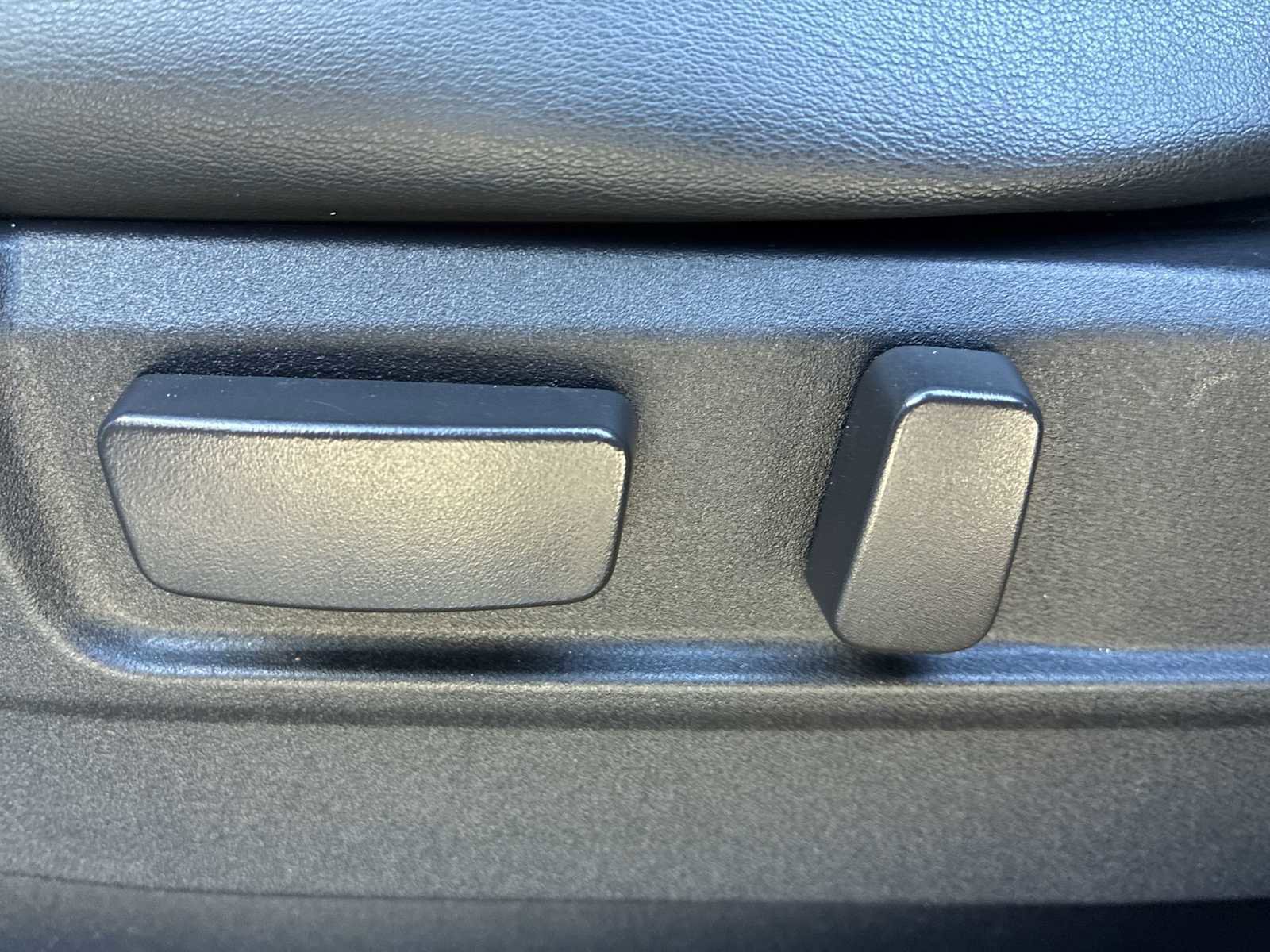 Used 2019 Mitsubishi Outlander SE image 14