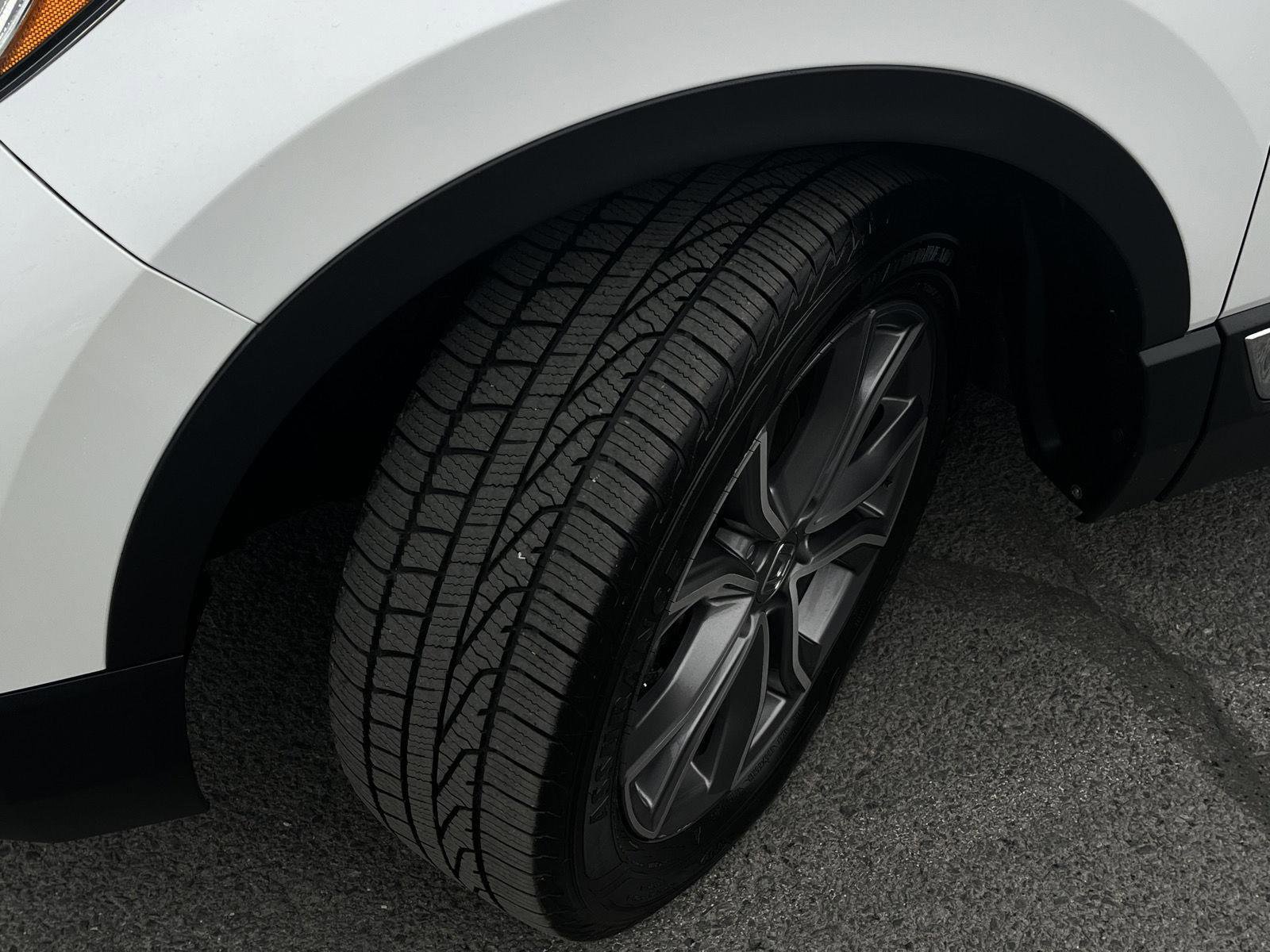 Used 2020 Honda CR-V Touring image 13