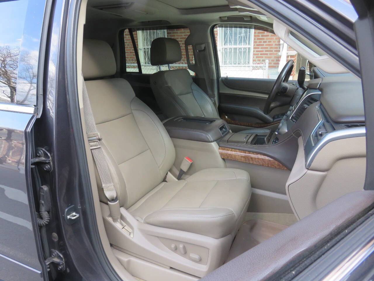 Used 2015 Chevrolet Tahoe LTZ image 13