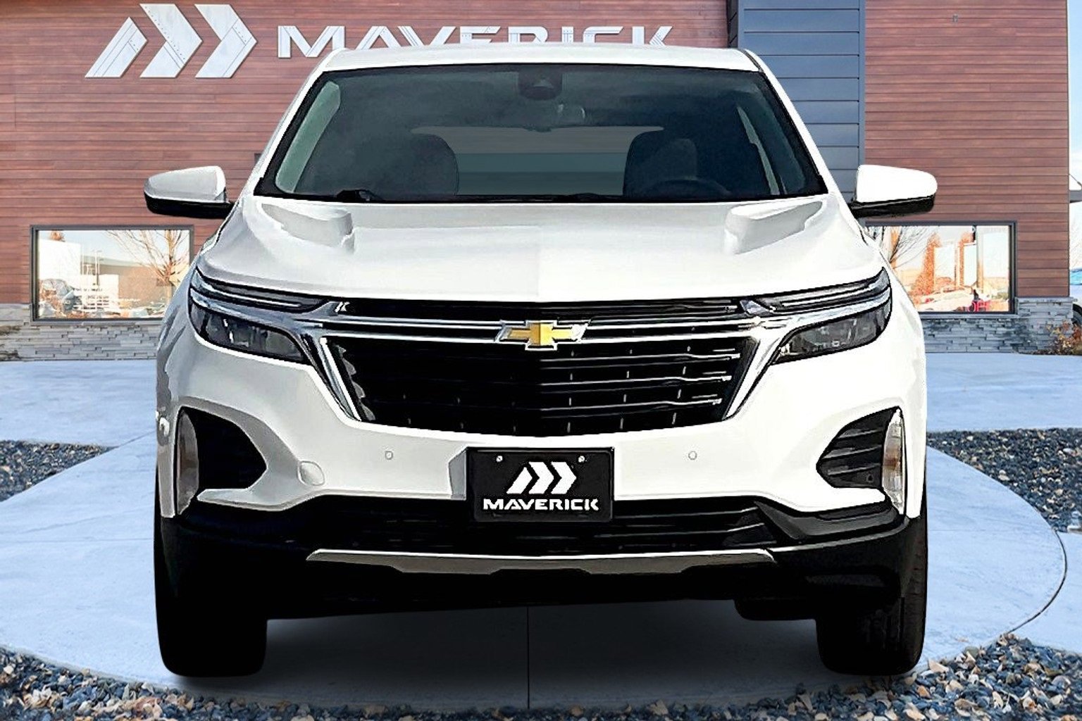 Used 2023 Chevrolet Equinox LT w/ LPO, Floor Liner Package image 2