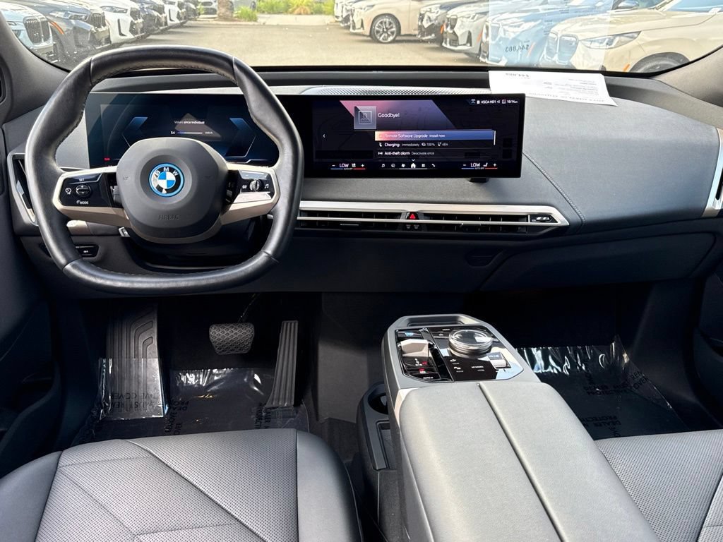 Certified 2024 BMW iX xDrive50 w/ Sport Package AWD/4WD image 30