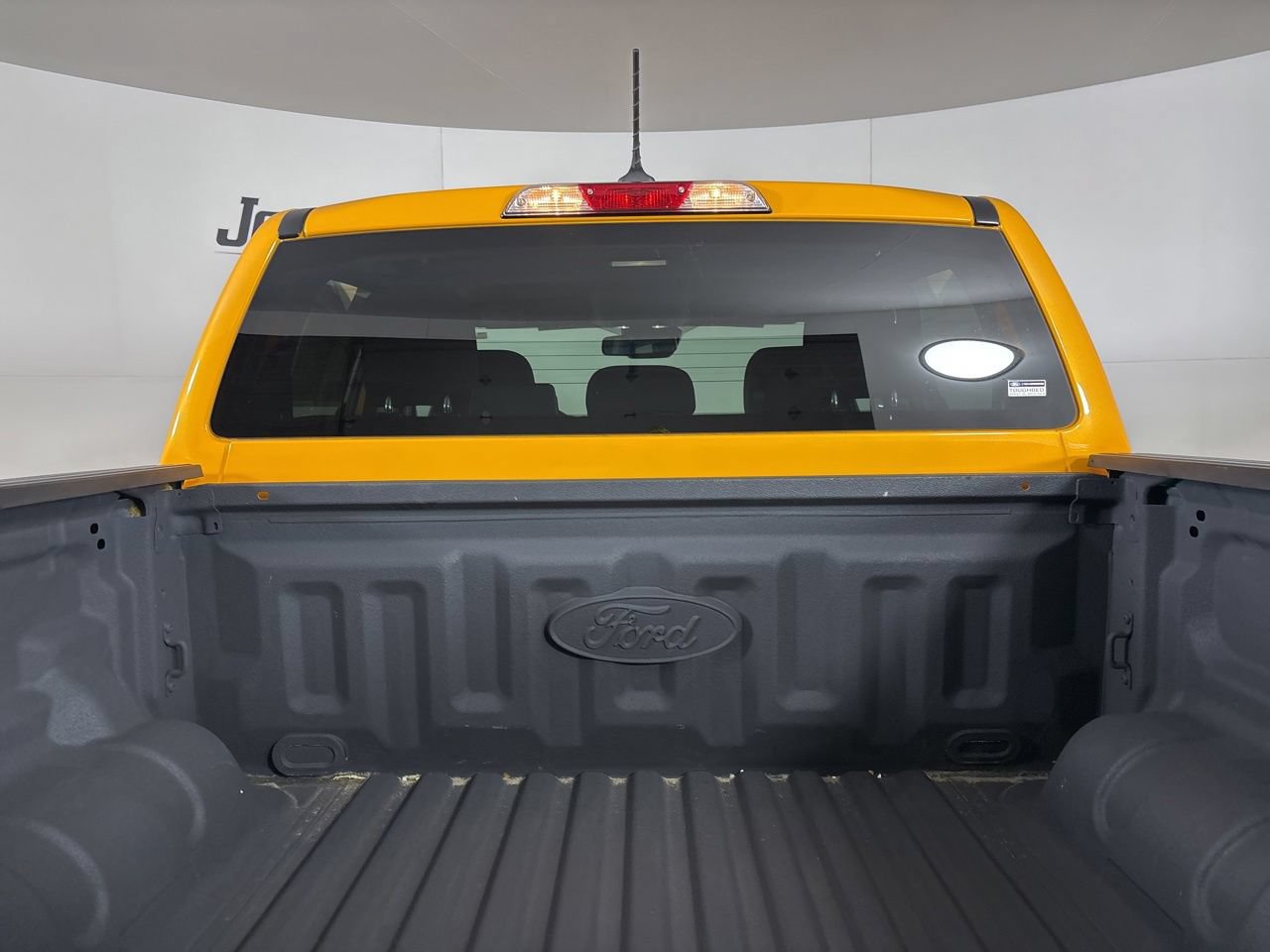 Used 2022 Ford Ranger XLT w/ Equipment Group 301A Mid AWD/4WD image 22