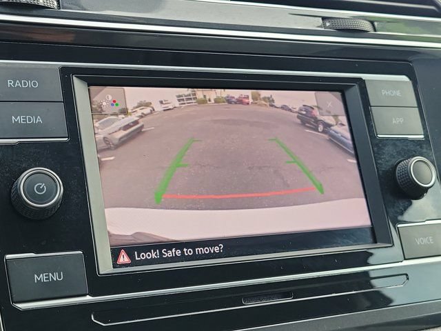 Certified 2023 Volkswagen Tiguan S FWD image 23