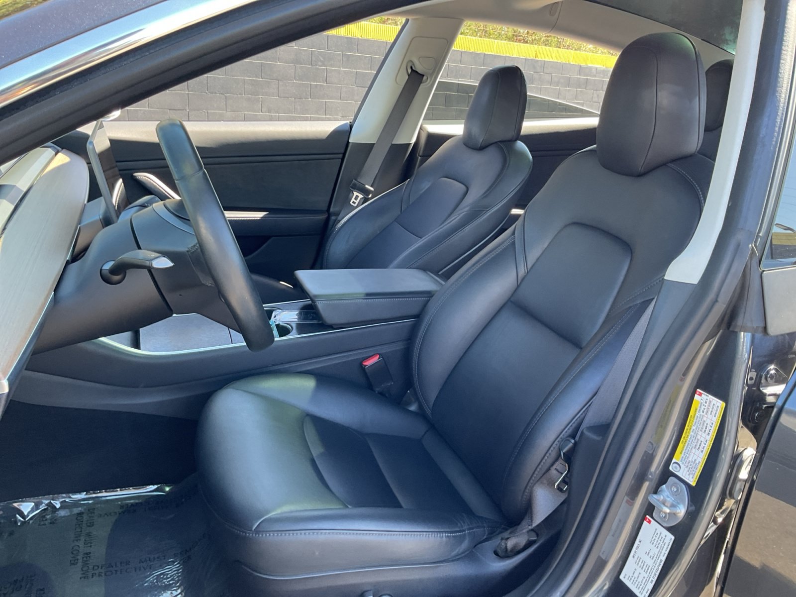 Used 2018 Tesla Model 3 Long Range RWD image 18
