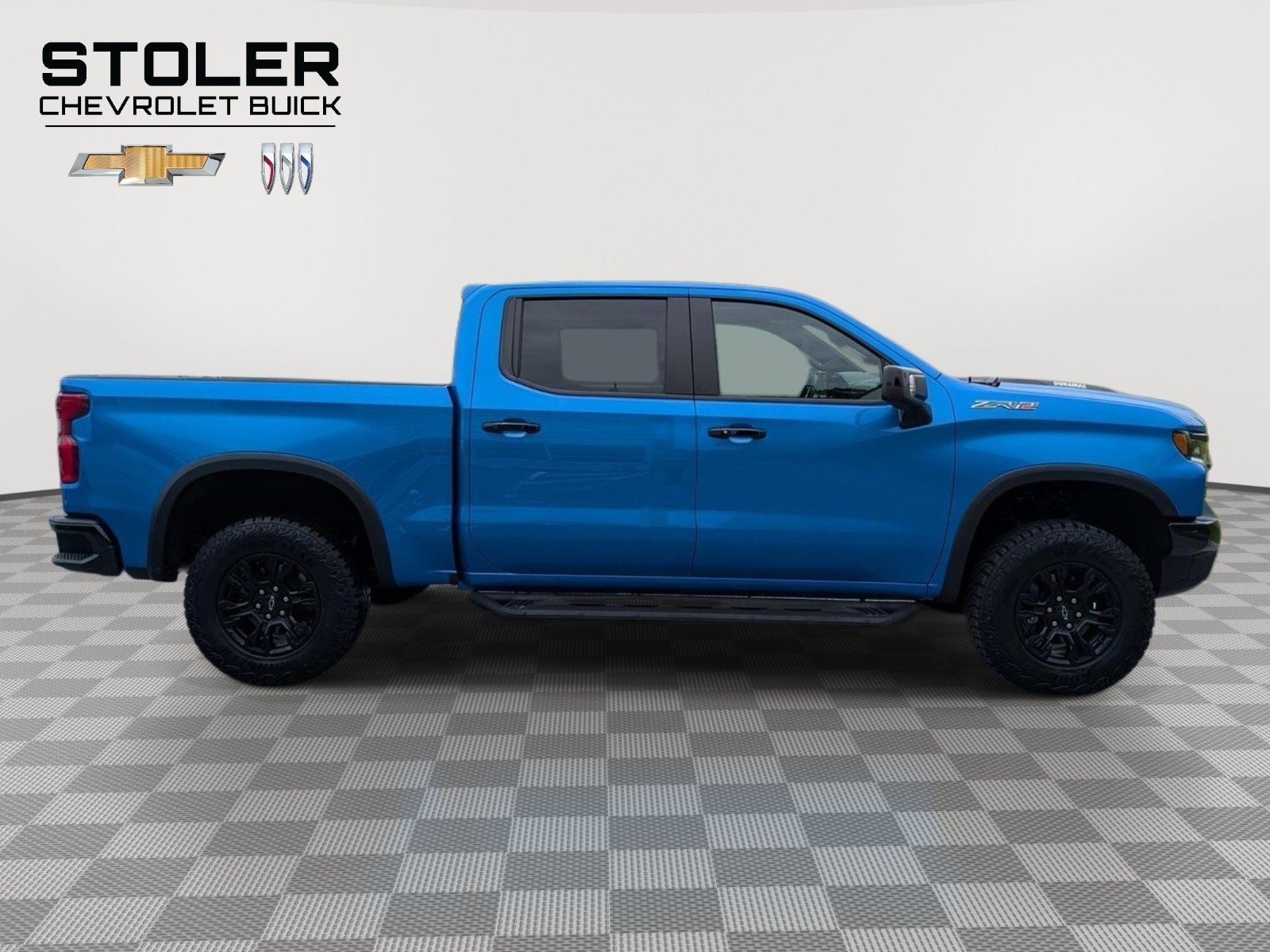 Used 2025 Chevrolet Silverado 1500 ZR2 w/ Technology Package AWD/4WD image 6