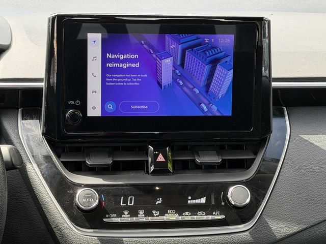 Used 2023 Toyota Corolla LE FWD image 15