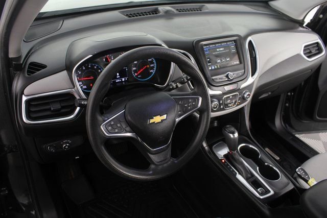 Used 2019 Chevrolet Equinox LS image 8