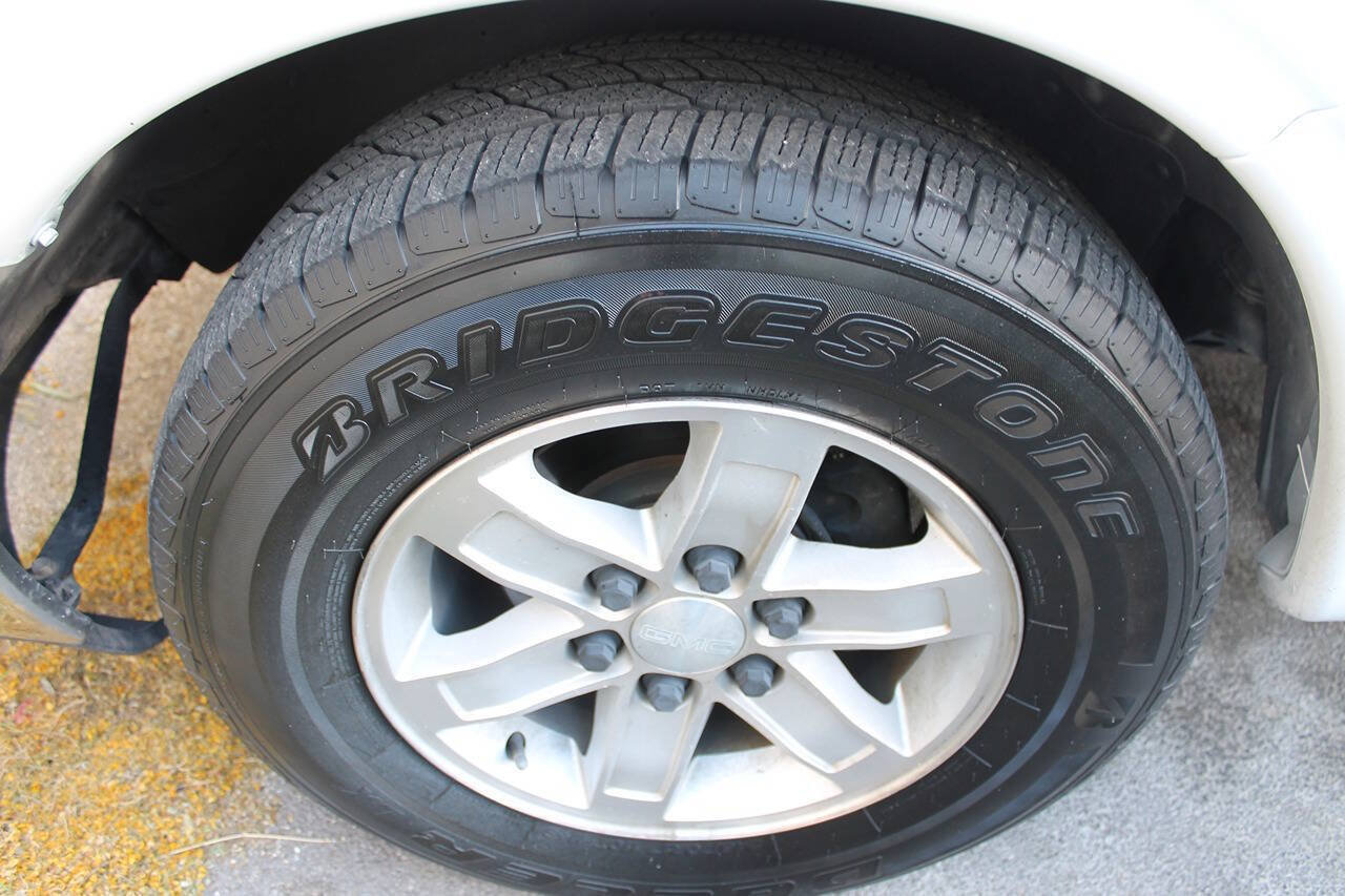 Used 2004 Chevrolet Express 1500 RWD image 38