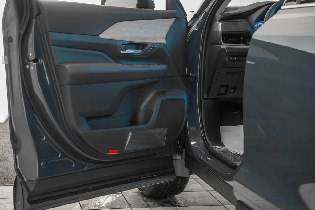 New 2026 Toyota Grand Highlander Limited image 42