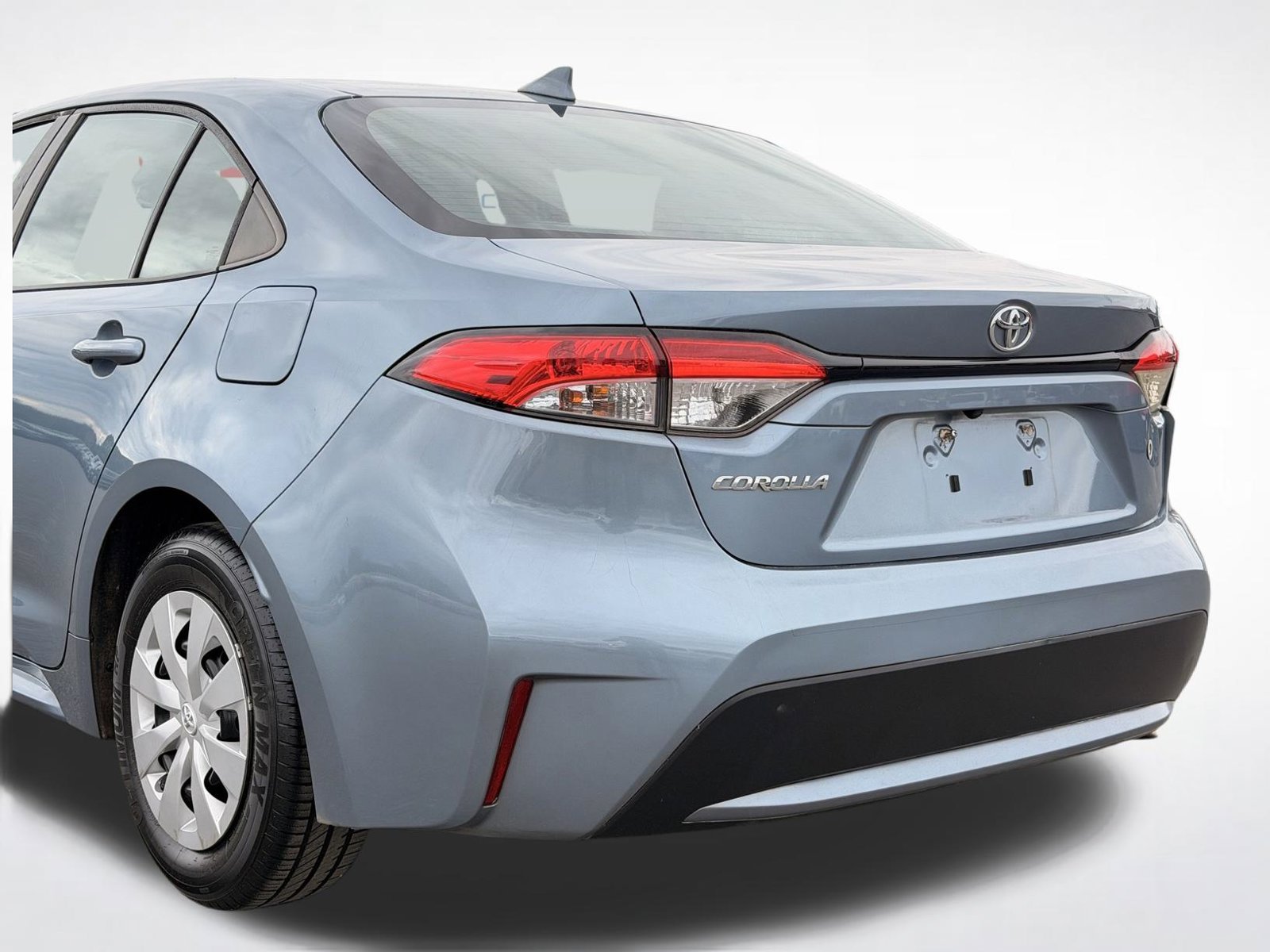Used 2020 Toyota Corolla L FWD image 3