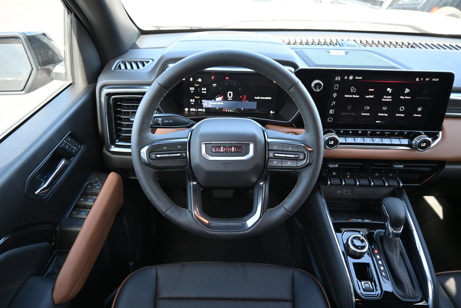 New 2026 GMC Canyon AT4 w/ Technology Plus Package AWD/4WD image 9