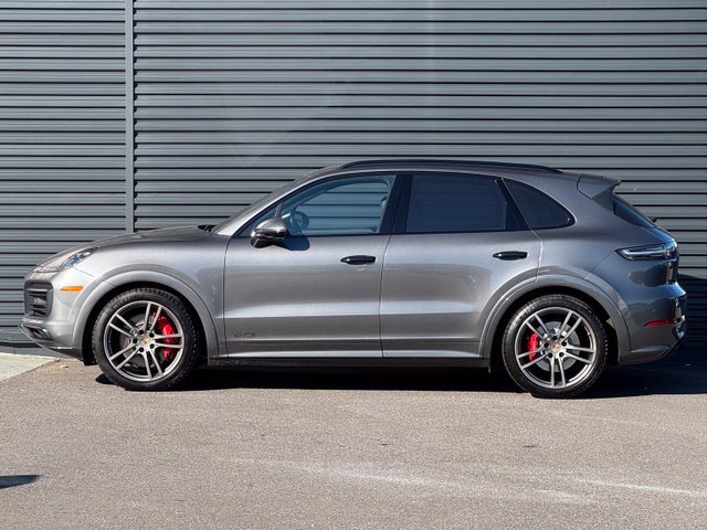 Used 2021 Porsche Cayenne GTS AWD/4WD image 2