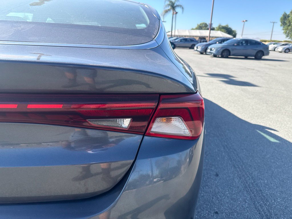 Used 2022 Kia K5 LXS FWD image 8