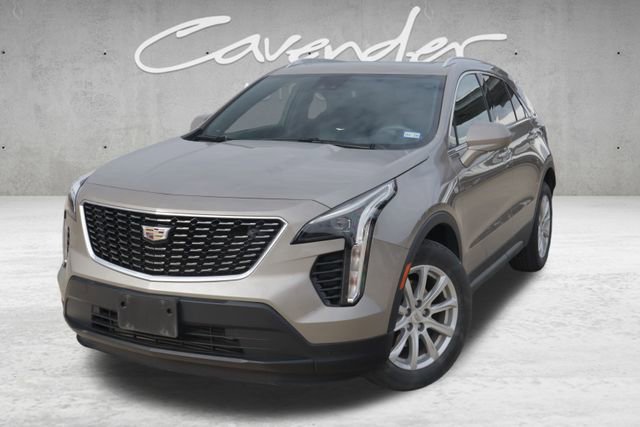 Used 2022 Cadillac XT4 Luxury w/ Cold Weather Package