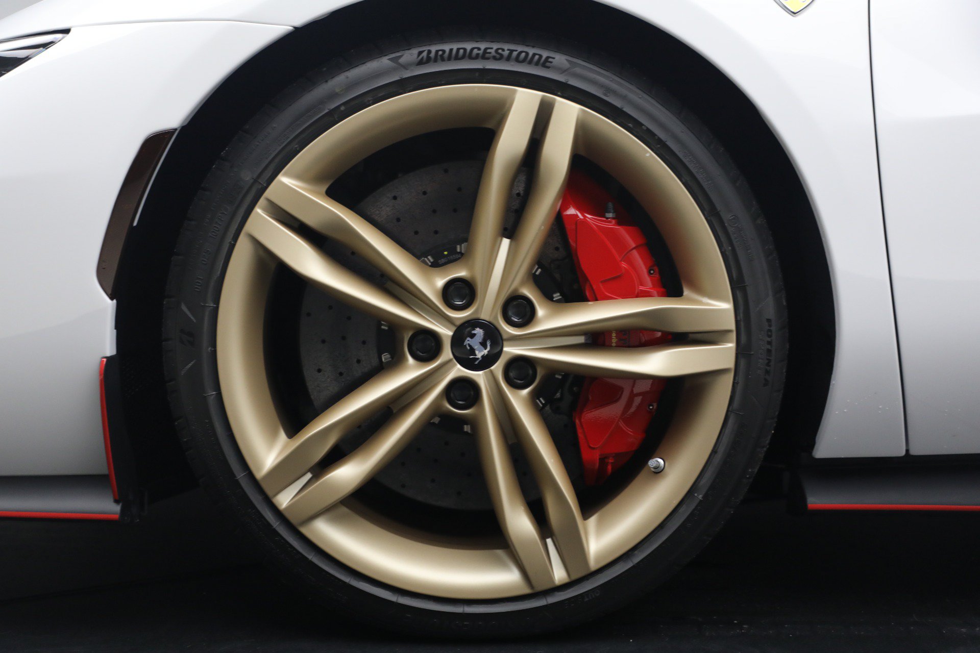 Certified 2025 Ferrari 296 GTS RWD image 40