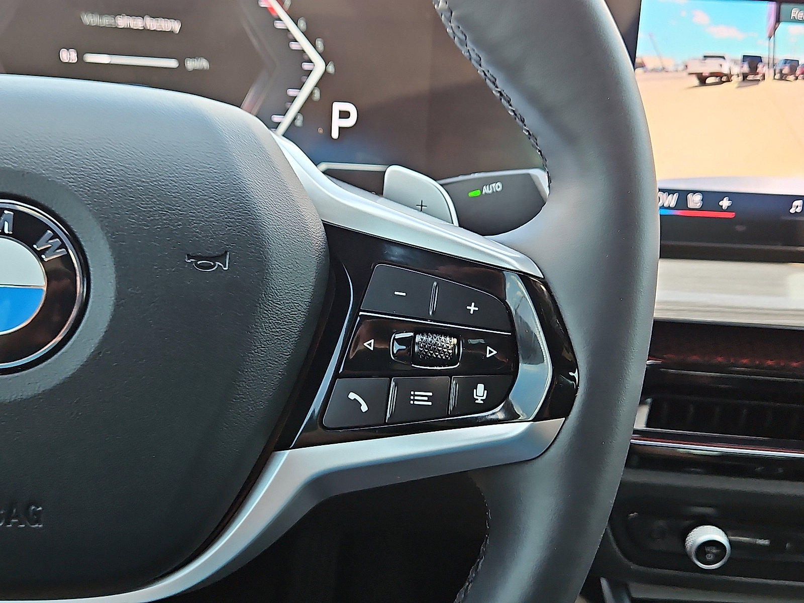 Used 2025 BMW 330i Sedan image 19