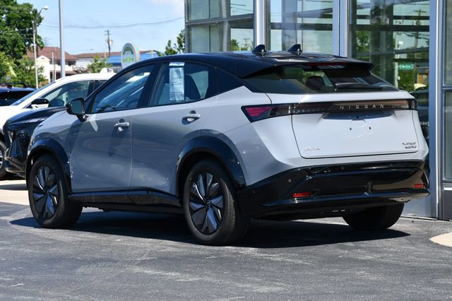 Used 2023 Nissan Ariya AWD/4WD image 10